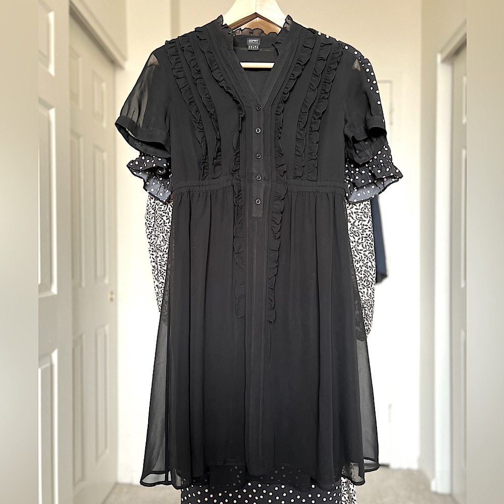 Beautiful vintage black Esprit ruffled dress, Size 6